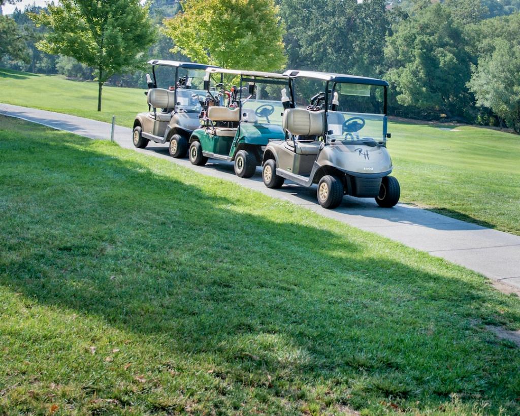 How Do You Wire A Light Switch On A Golf Cart?